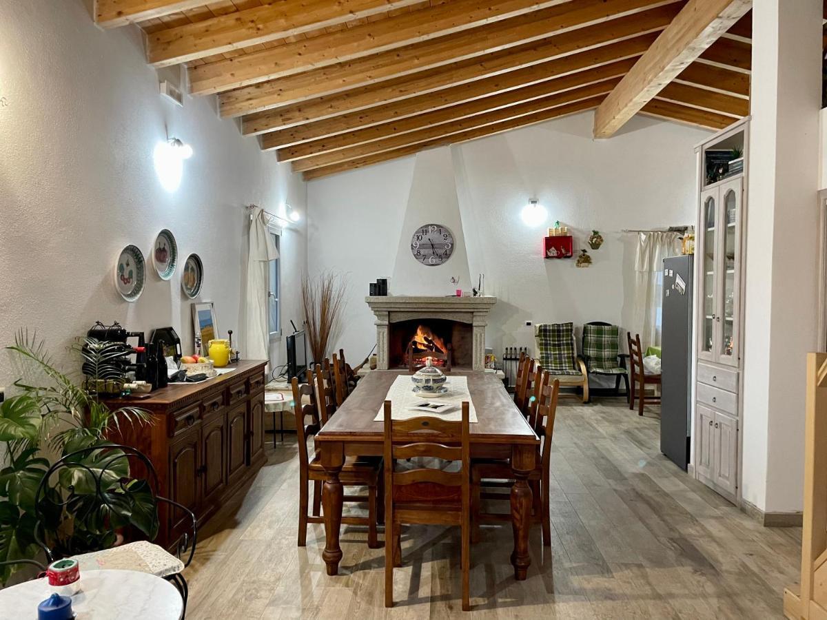 San Leonardo Country House Calangianus Extérieur photo