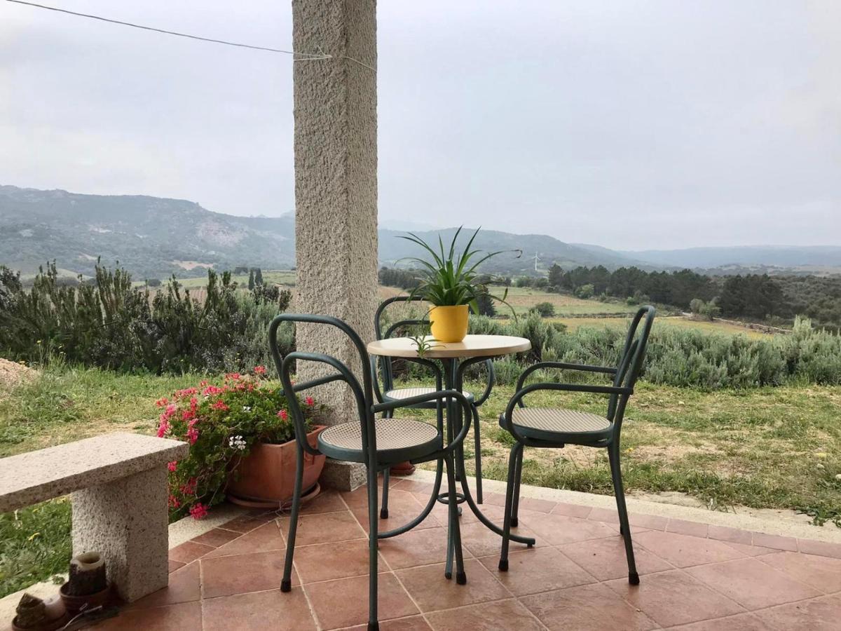 San Leonardo Country House Calangianus Extérieur photo